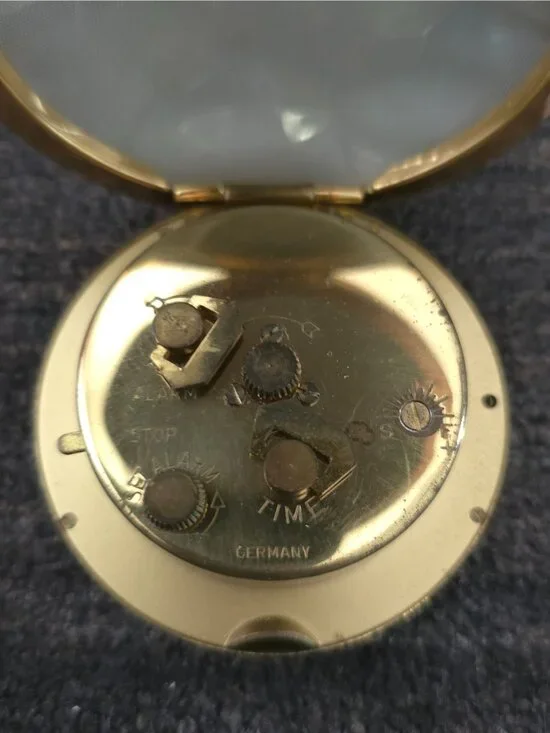 VTG Seth Thomas Keywound Alarm Clock Gold & Black Original Box Germany - WORKS - Picture 9 of 10